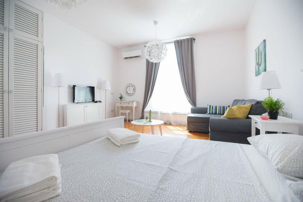 Oberiter Apartments - Center Of Zagreb, Fast Wifi, Ac, Kitchen, Parking المظهر الخارجي الصورة