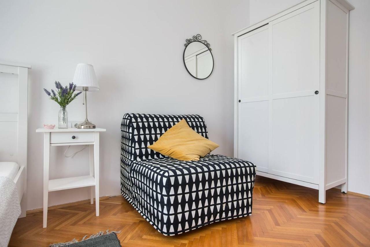 Oberiter Apartments - Center Of Zagreb, Fast Wifi, Ac, Kitchen, Parking المظهر الخارجي الصورة