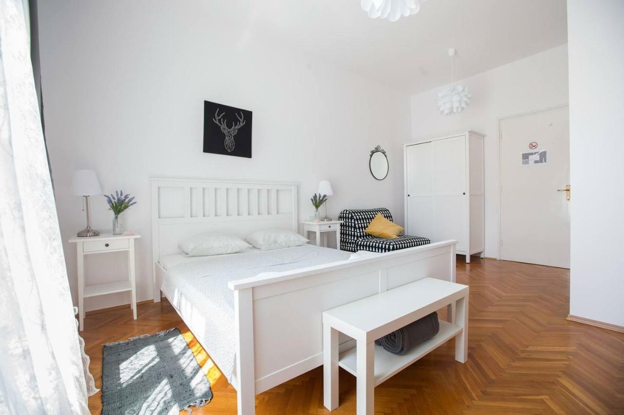Oberiter Apartments - Center Of Zagreb, Fast Wifi, Ac, Kitchen, Parking المظهر الخارجي الصورة